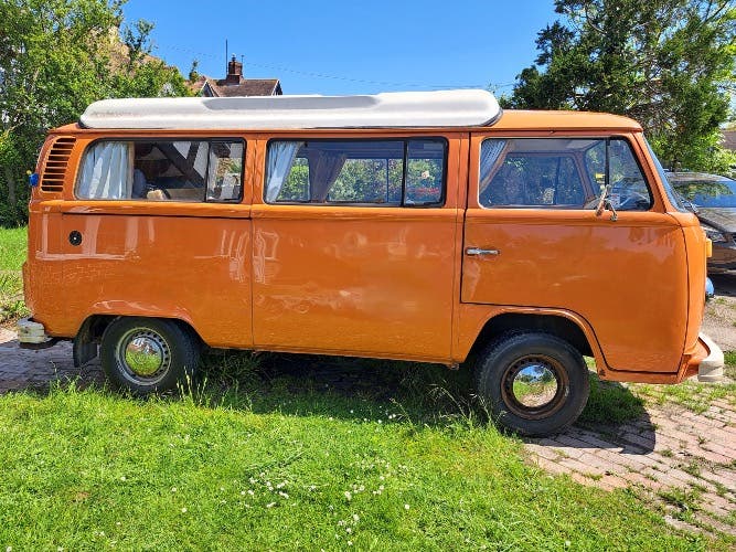 Australian VW Type 2 Bay Window campervan, 1976 RHD, 1800 engine